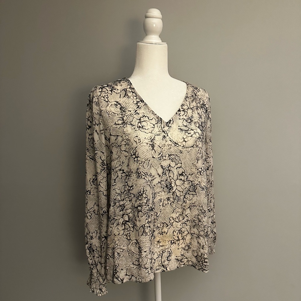 Patterned Long sleeve blouse office